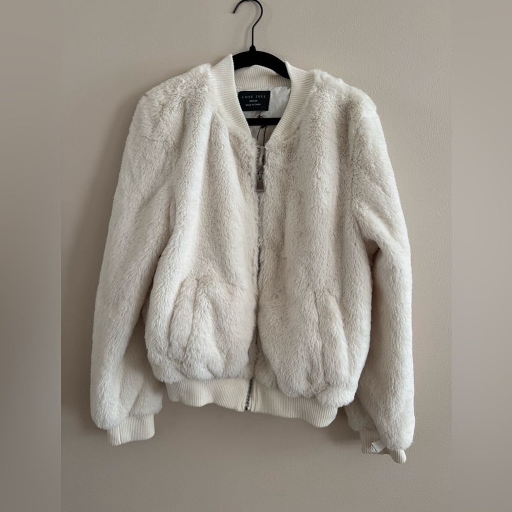 Love Tree white fur bomber